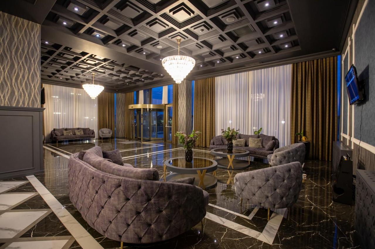 Volga Hotel Baku Bagian luar foto